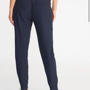 Mid rise Breathe Women’s Joggers